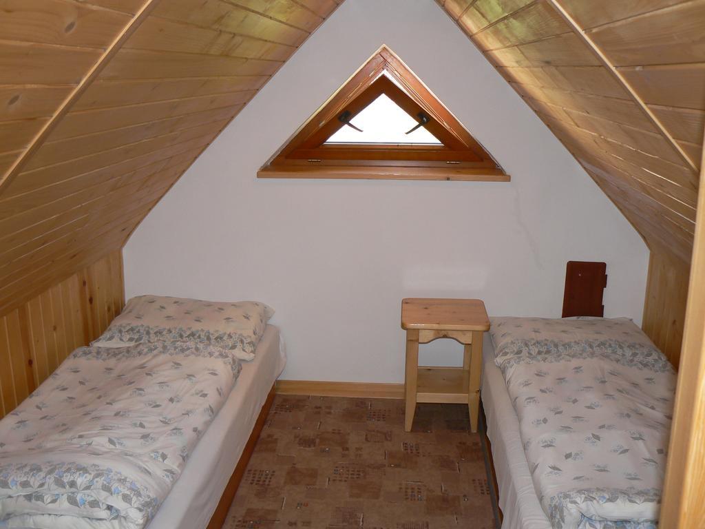 Guest House Pieninka Lesnica ภายนอก รูปภาพ