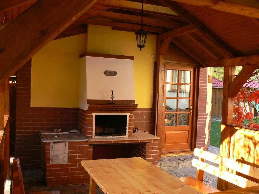 Guest House Pieninka Lesnica ภายนอก รูปภาพ